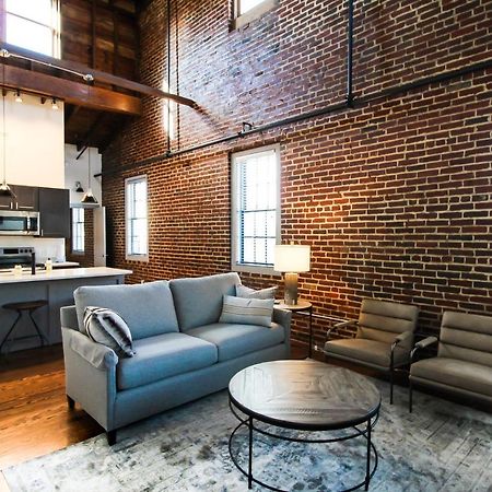 The Lofts At Downtown Salem Aparthotel Exterior photo