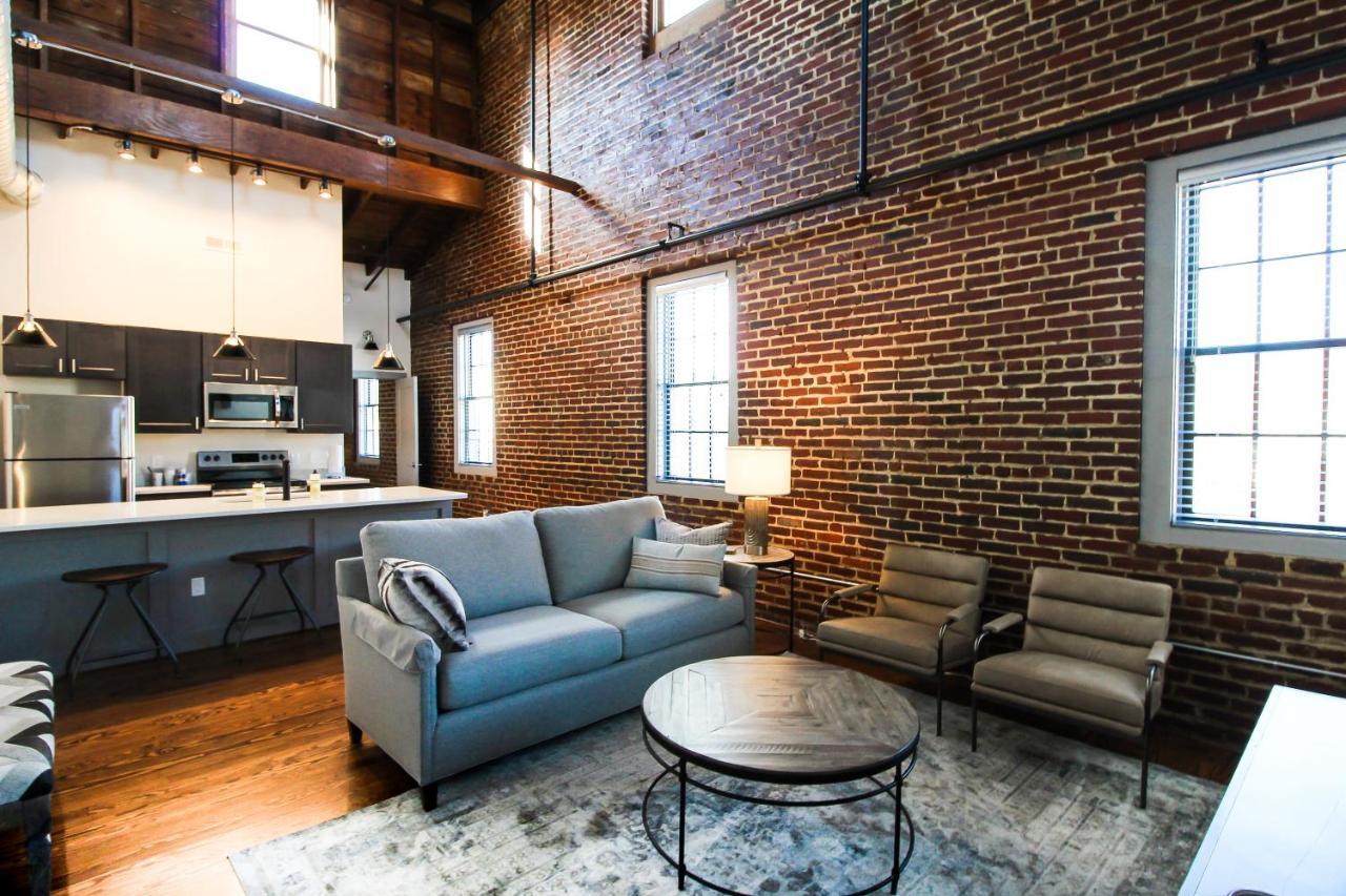 The Lofts At Downtown Salem Aparthotel Exterior photo