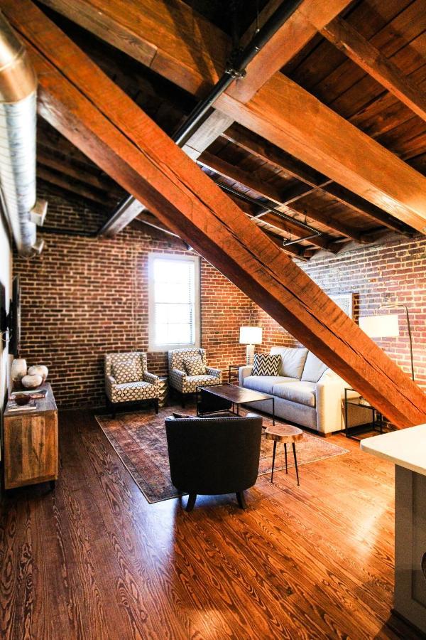 The Lofts At Downtown Salem Aparthotel Exterior photo