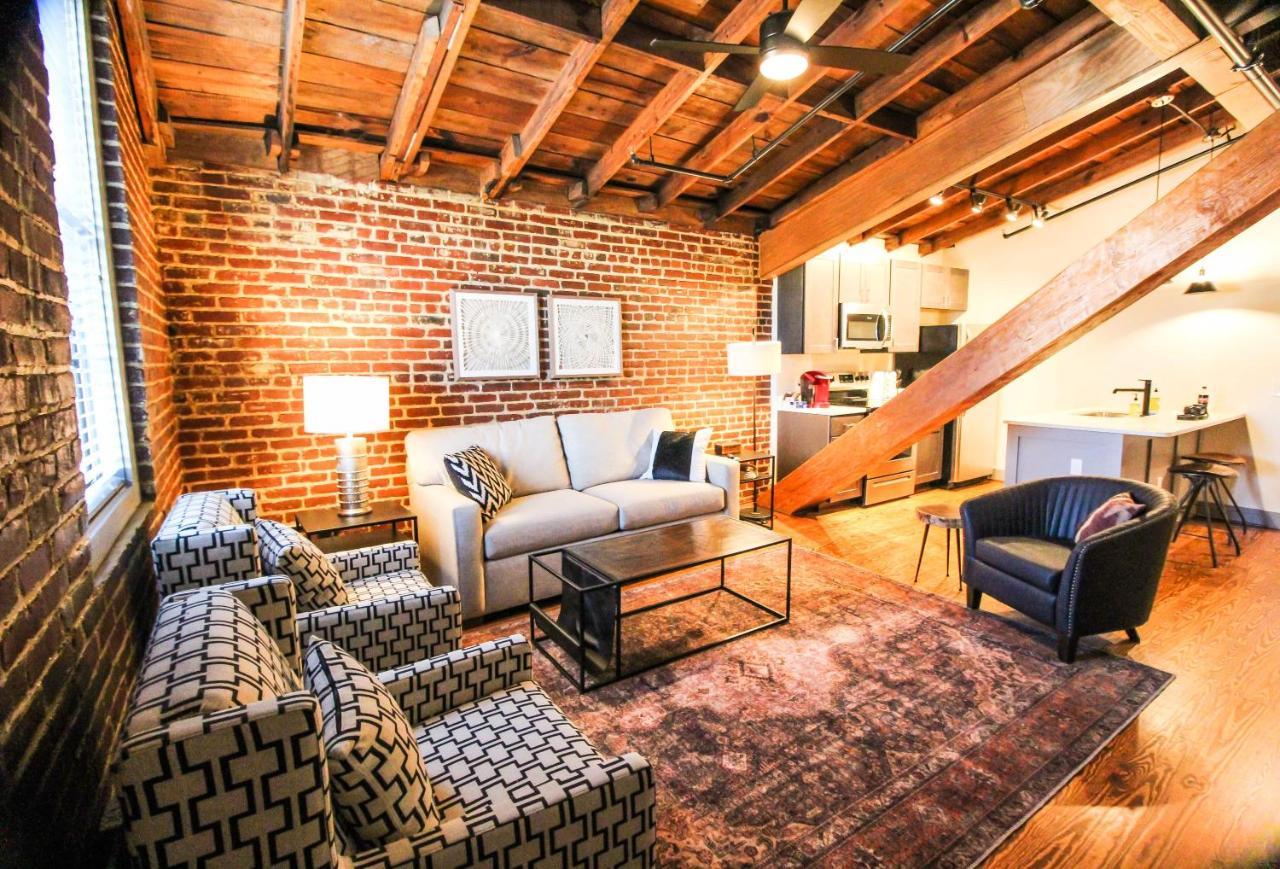 The Lofts At Downtown Salem Aparthotel Exterior photo