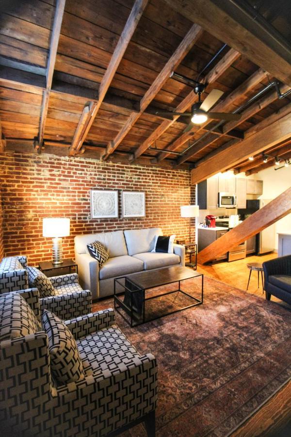 The Lofts At Downtown Salem Aparthotel Exterior photo
