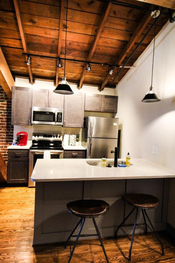 The Lofts At Downtown Salem Aparthotel Exterior photo