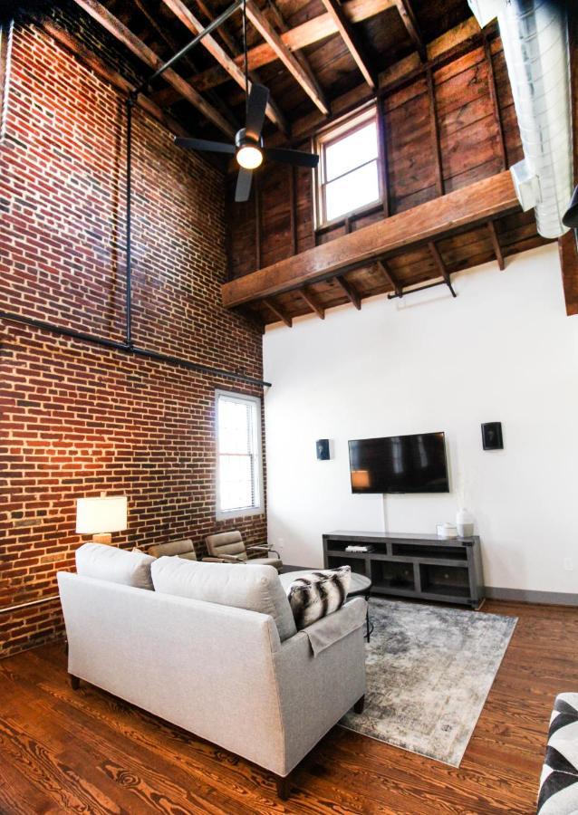 The Lofts At Downtown Salem Aparthotel Exterior photo
